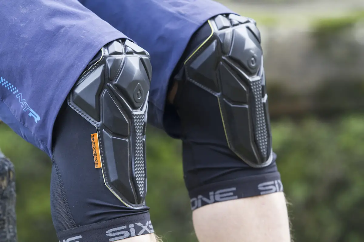 Singletrack Magazine | Review: 661 Recon Knee Pads