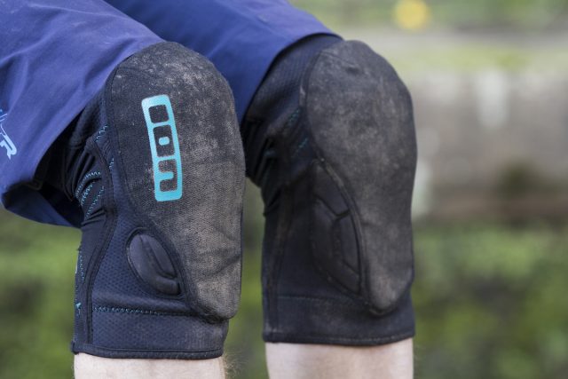 ion k-lite-r knee pads wil issue 112