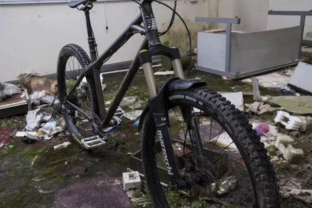 zombie apocalypse btr ranger disgusting dirty moss mould steel hardtail