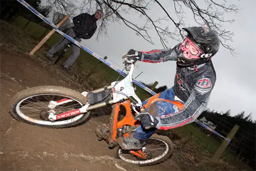 Dave Smith, Caersws Rd2 - Photo by Dave Richardson.