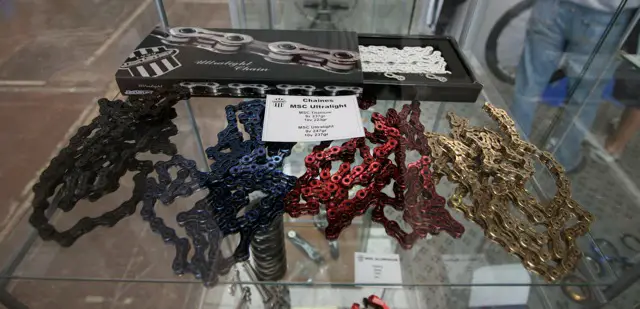 Colourful, lightweight chains from MSC.