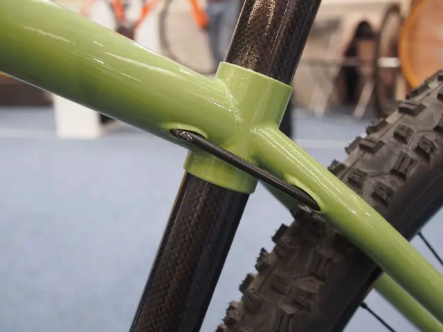 Neat internal cable routing