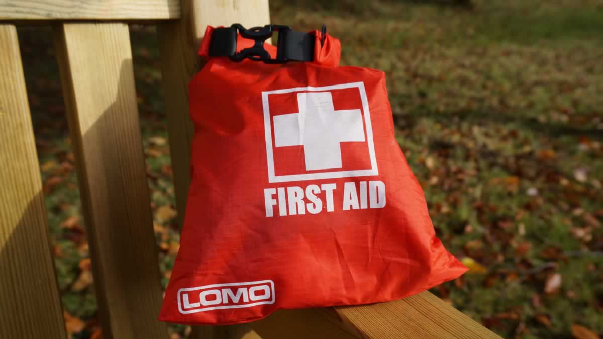 11 First Aid Tips For The Real World Singletrack World Magazine 