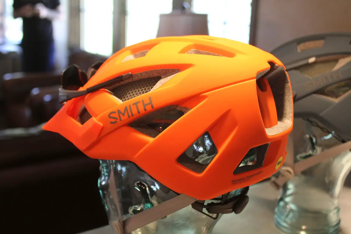 PressCamp 2016: Smith launches new Rover MTB helmet - Singletrack World ...