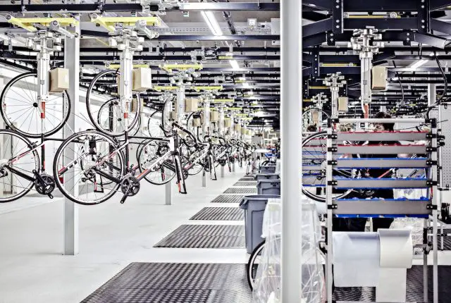 cube bikes factory germany assembly line