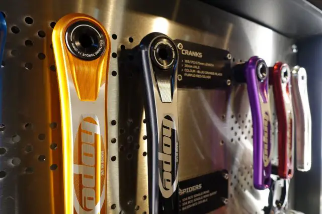 hope technology cassette cranks pedals pro 4 hubs rims