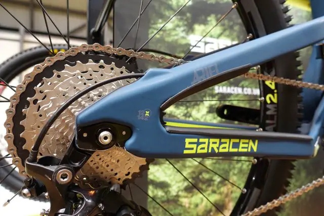 saracen ariel kili flyer carbon full suspension mountain bike fox rockshox plus wtb 27.5 