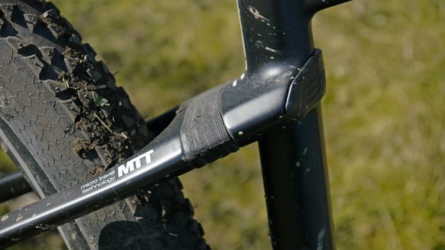 issue 105 group test hardtail race carbon 29in bmc niner trek olly townsend winter cold lycra