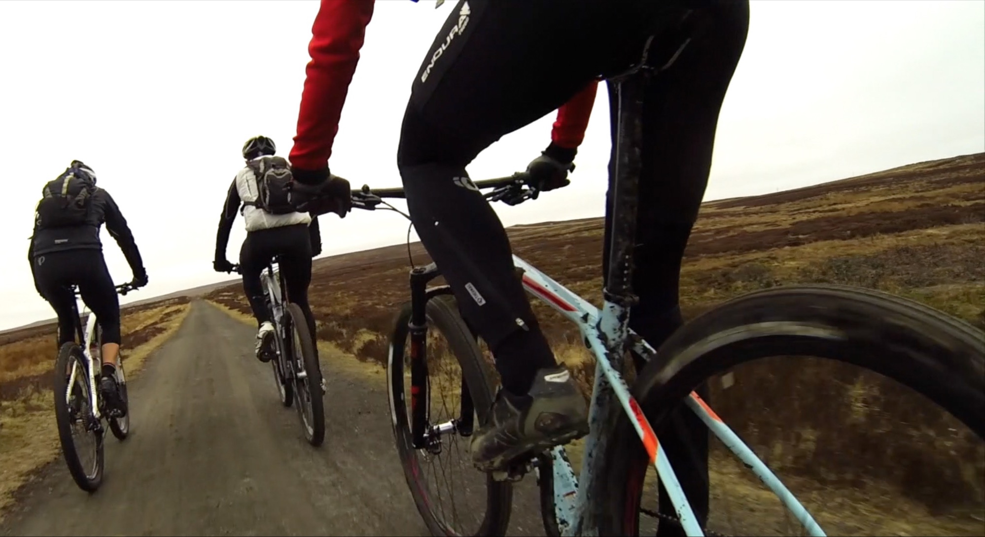 olly flat out race bike group test hardtail carbon