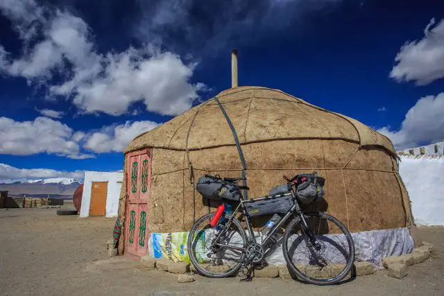 cycling_the_pamirs_h