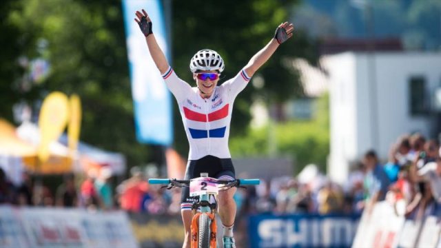 A first world Cup gold for Richards. Image Credit: British Cycling Website