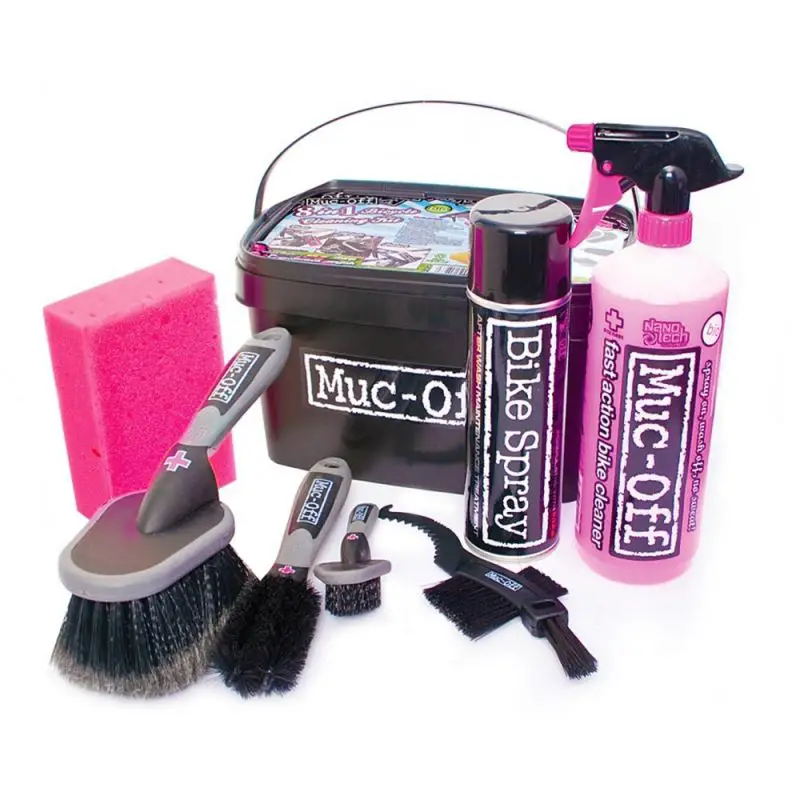 muc off 8 in 1 cleaning kit