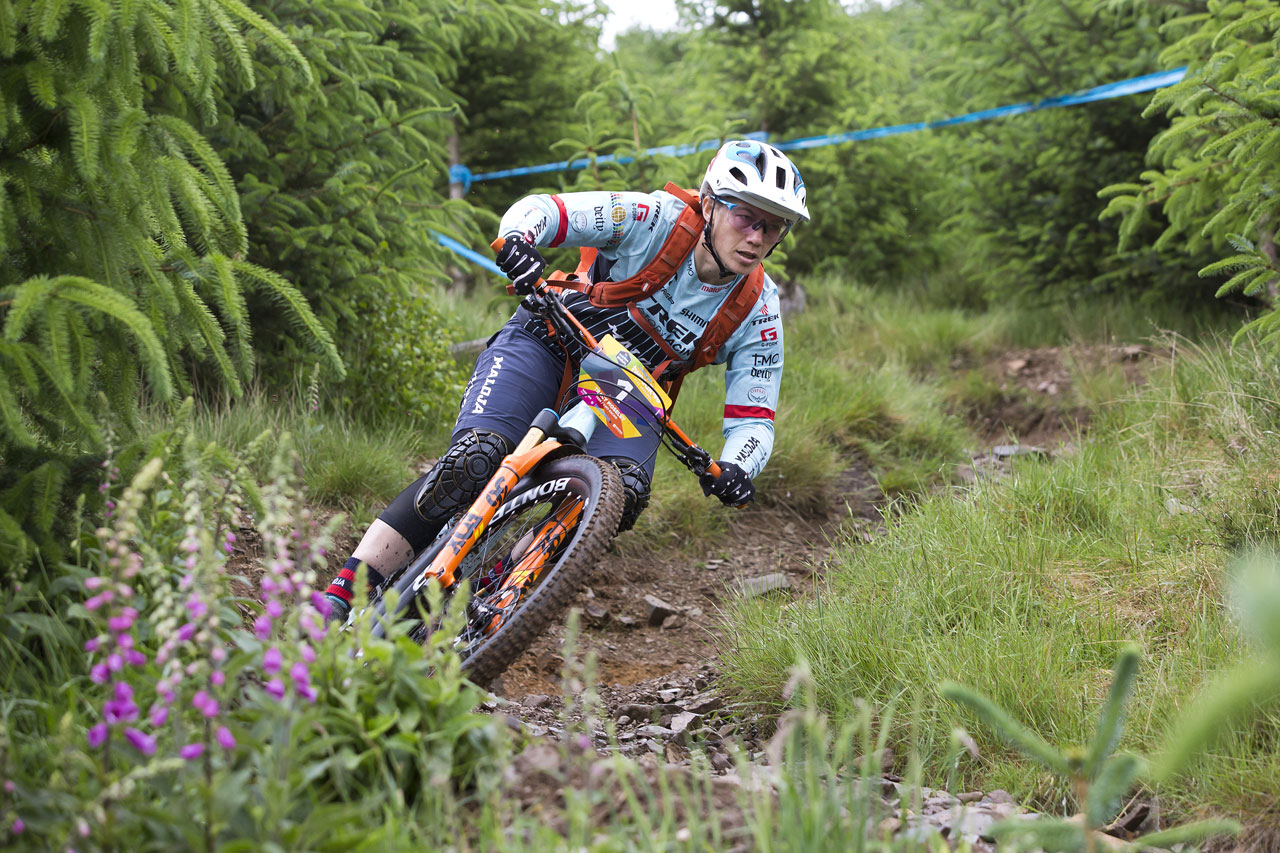 women's enduro mountain bike