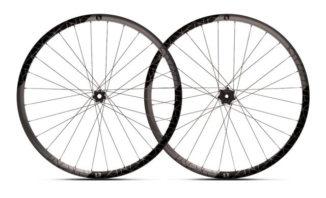 reynolds black label carbon wheels
