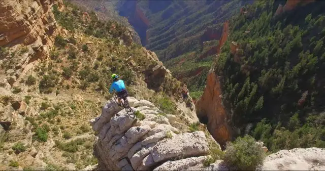 Vittorio Brumotti - Grand Canyon trials riding