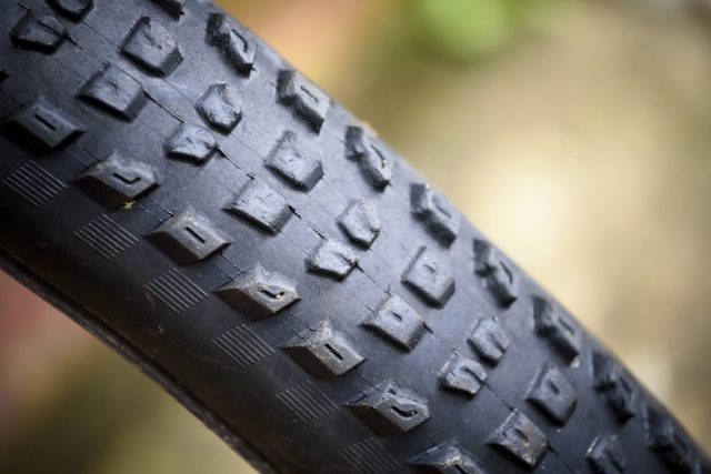 specialized butcher tyre grid 