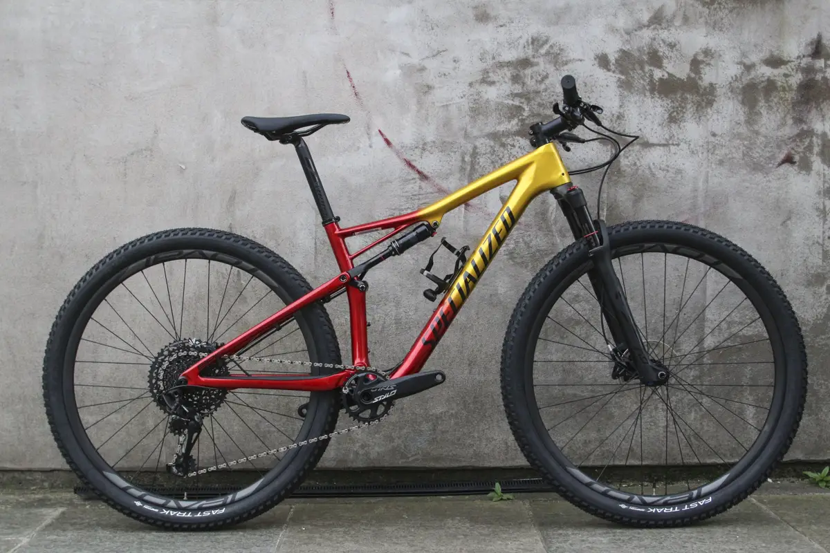 specialized expert epic 2018