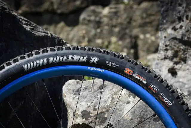 maxxis high roller exo 3c tubeless tyre