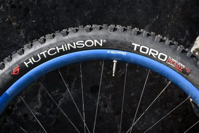 hutchinson toro tubeless tyre issue 114 hardskin