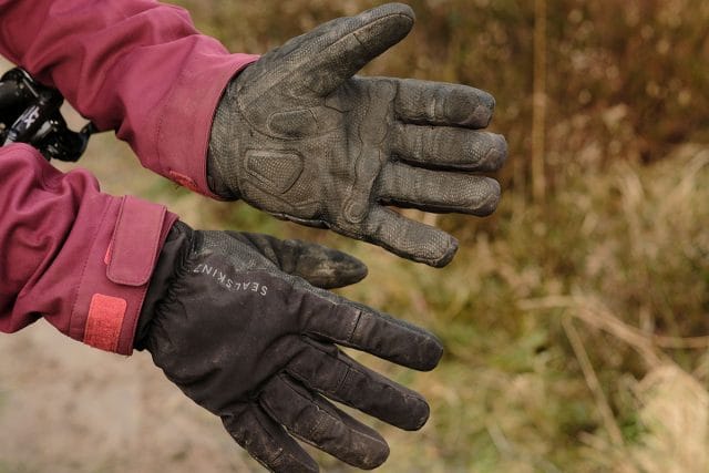 sealskinz highland winter gloves
