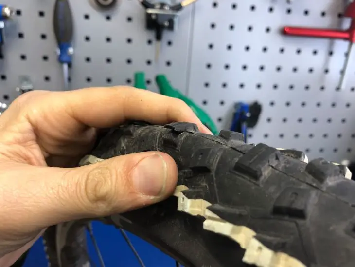tyre hand cut worn tools