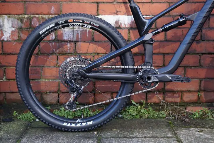 canyon spectral cf 8 review singletrack magazine