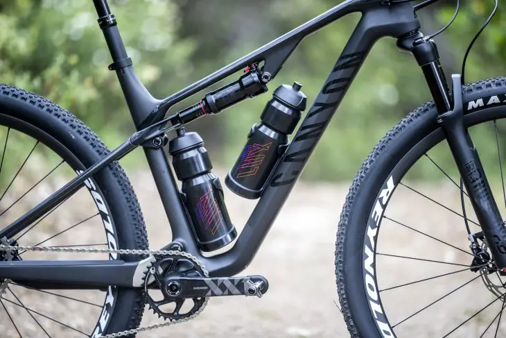 canyon lux xc wil water bottle
