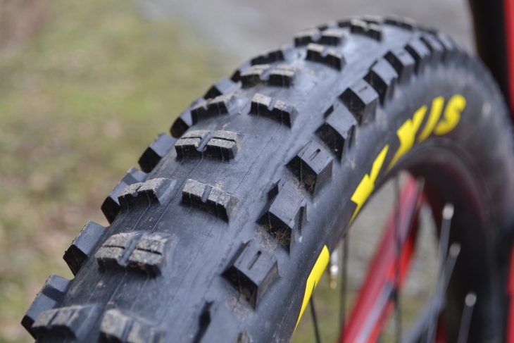 maxxis high roller minion dhr 2.8in plus tyre