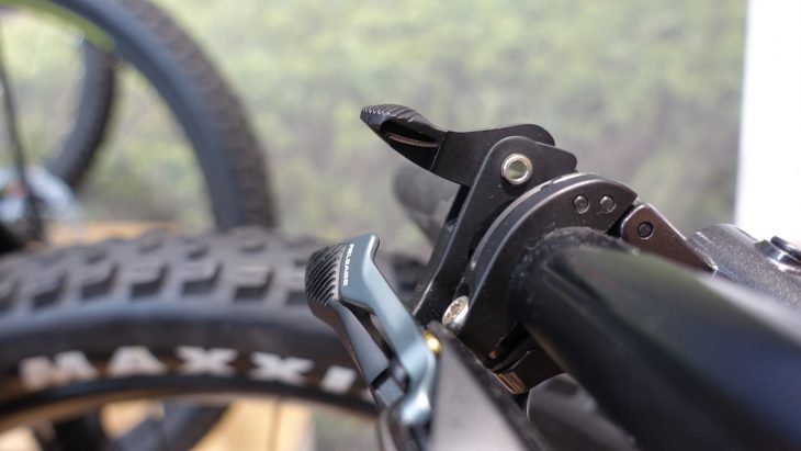 This 2019 Scott Genius has a very clever lever on the rear 