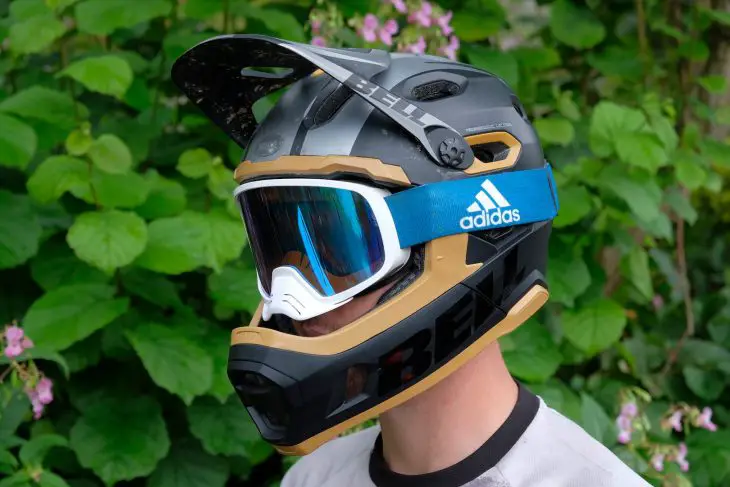 bell super dh helmet goggle wil