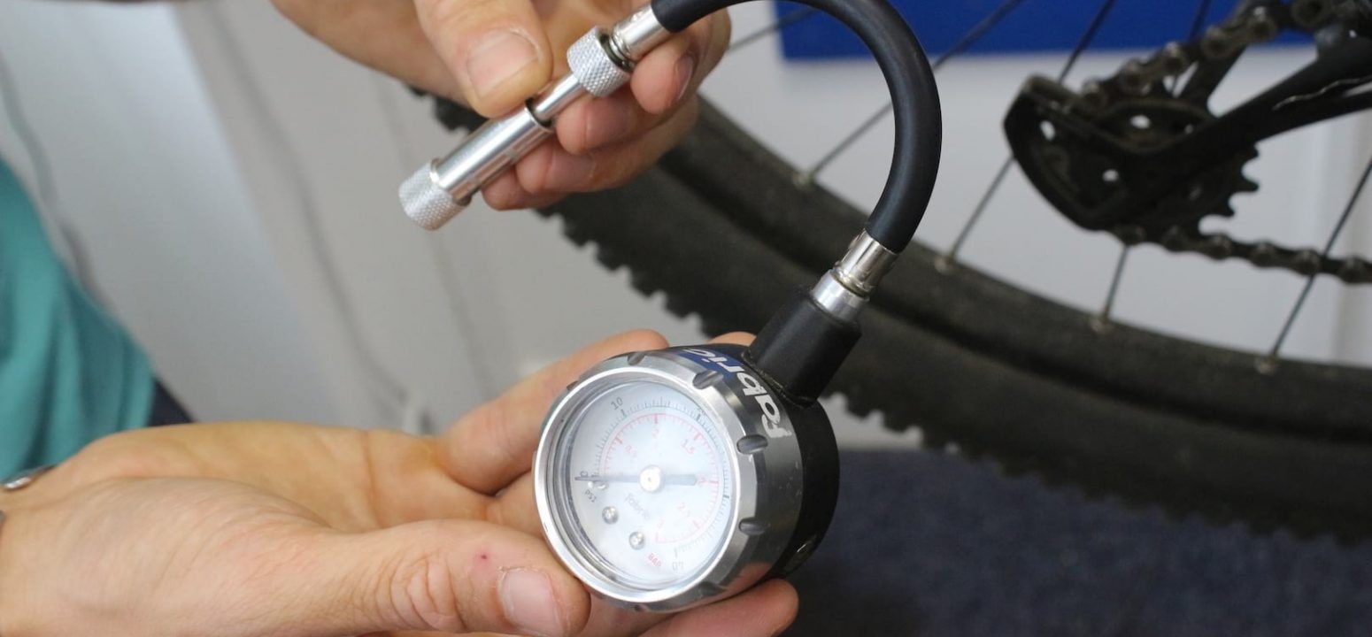 fabric accubar tyre pressure gauge