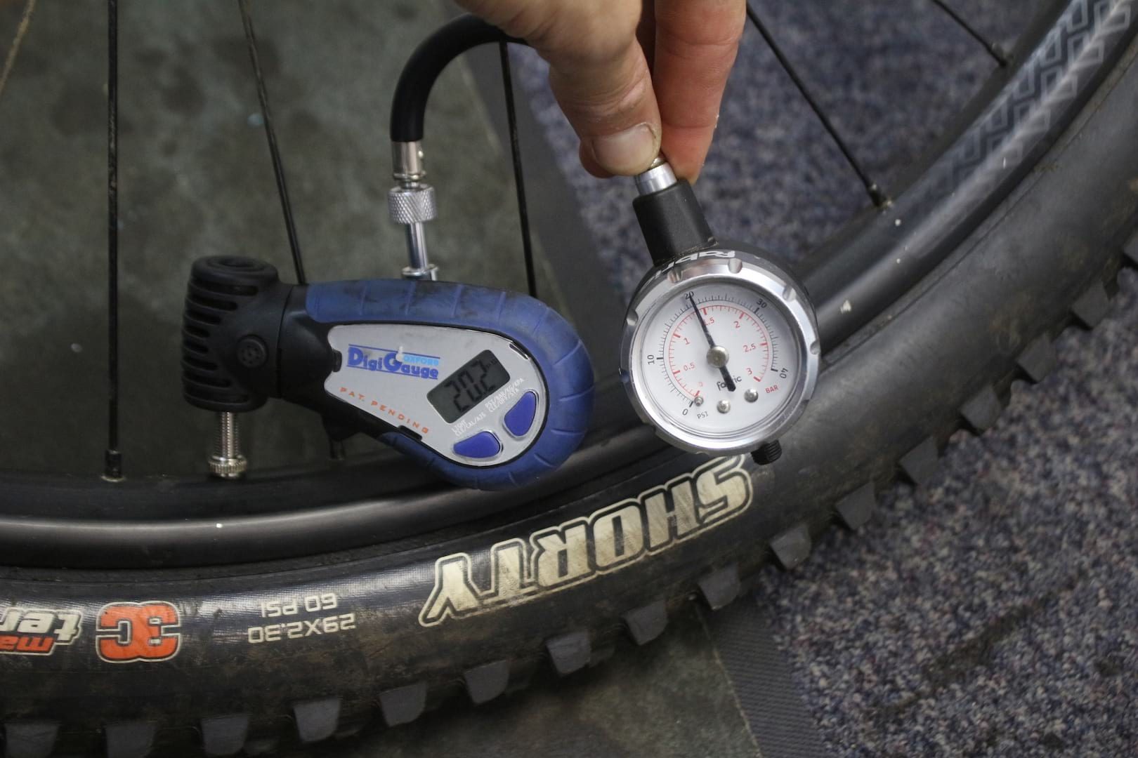 pressure gauge fabric oxford tyre
