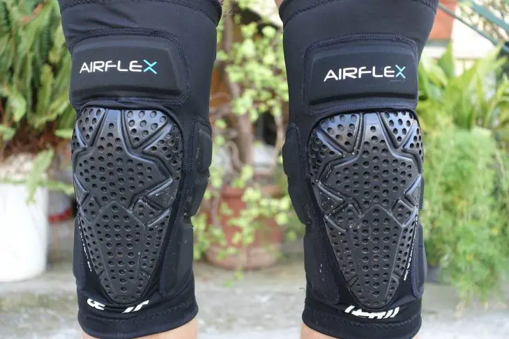 leatt airflex knee pad
