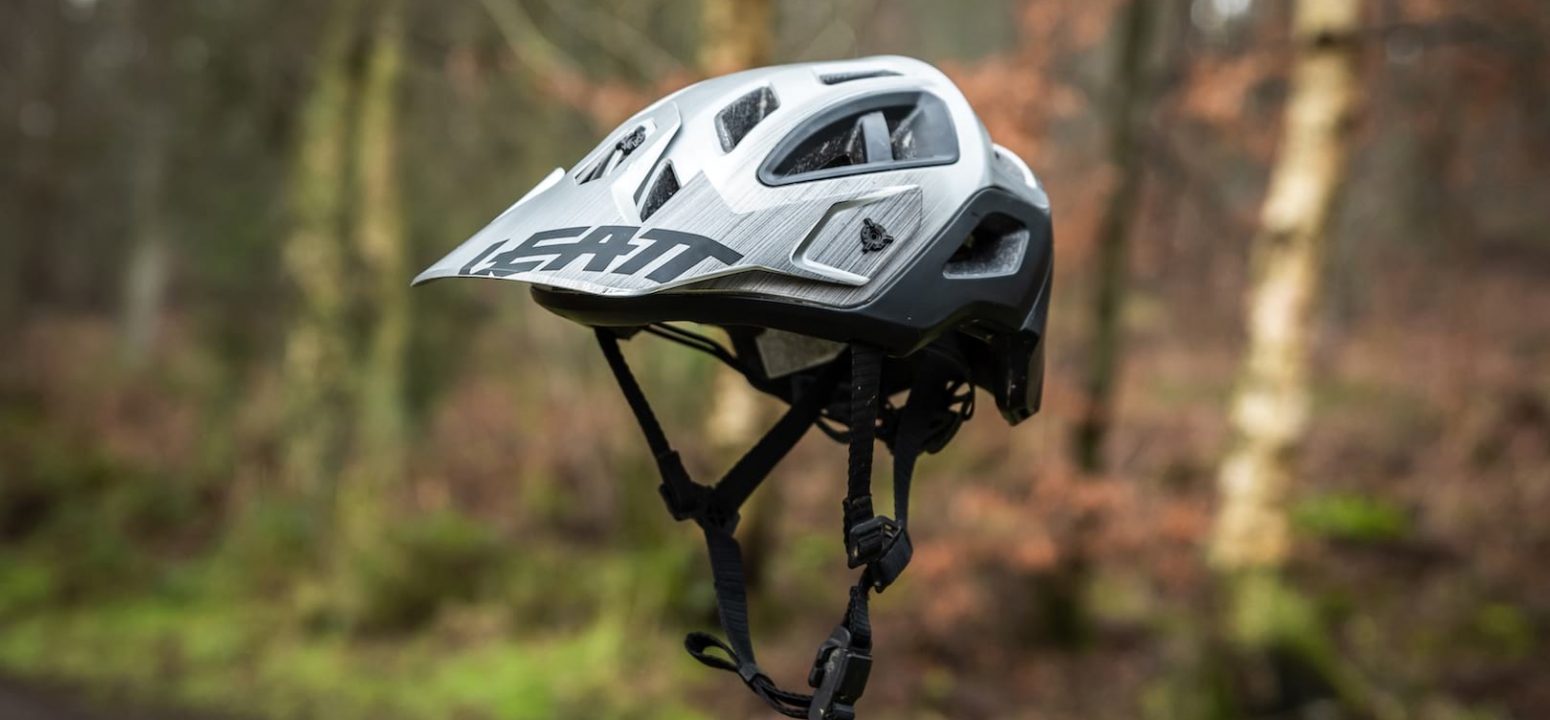 leatt dbx 3.0 enduro helmet convertible full face