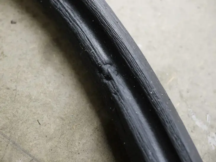 flat tire defender tubeless insert tyre