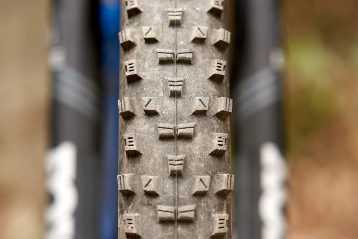 maxxis forekaster tyre