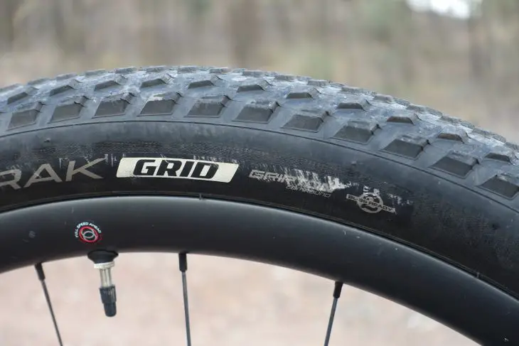 specialized fast trak tyre tire grid 29x2.3 gripton