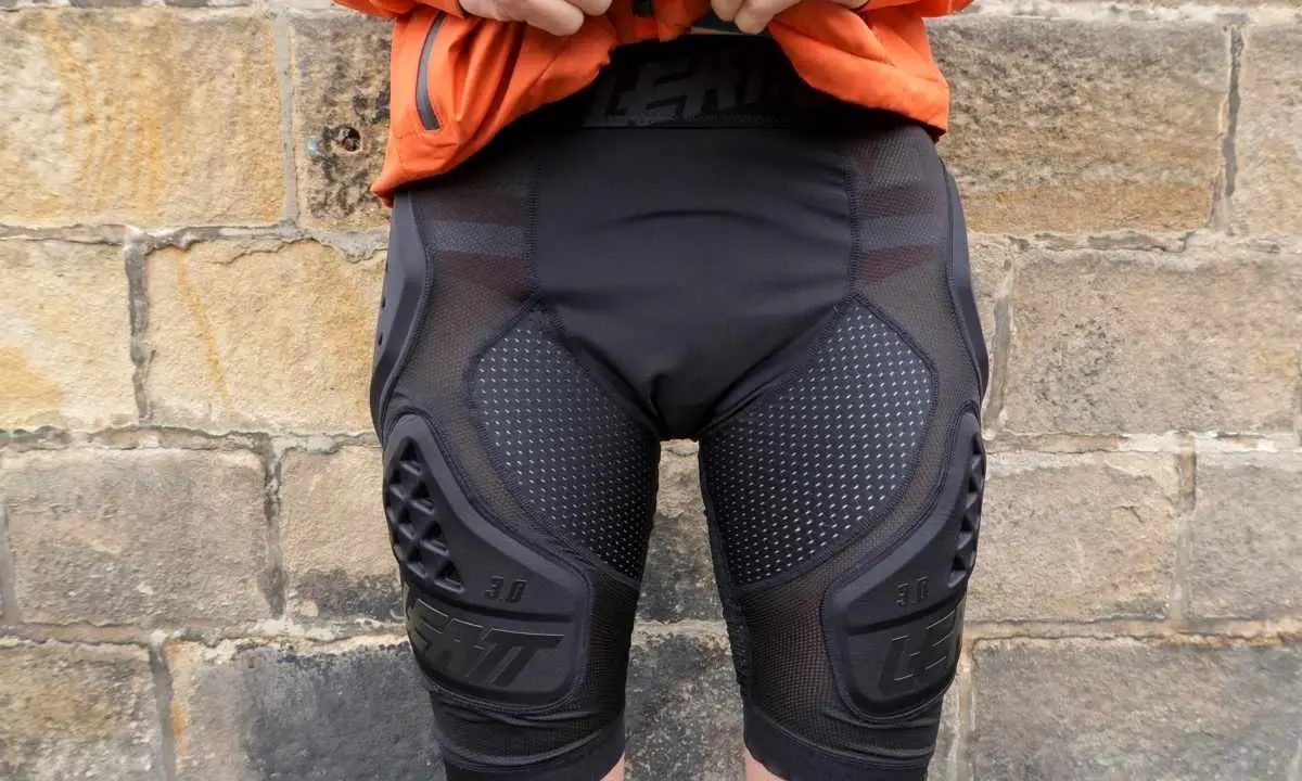 Leatt Impact 3DF 3.0 - Impact Protection Shorts For Women (And Men)