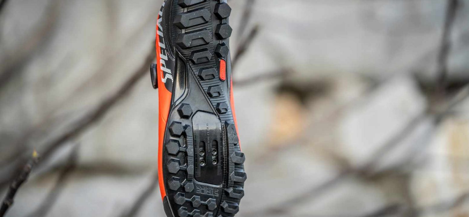 2020 specialized recon shoe