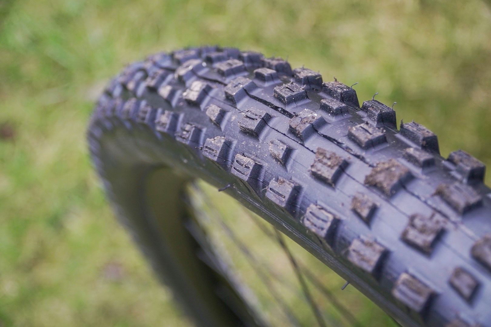 Vee Tire Co Attack HPL tyre review