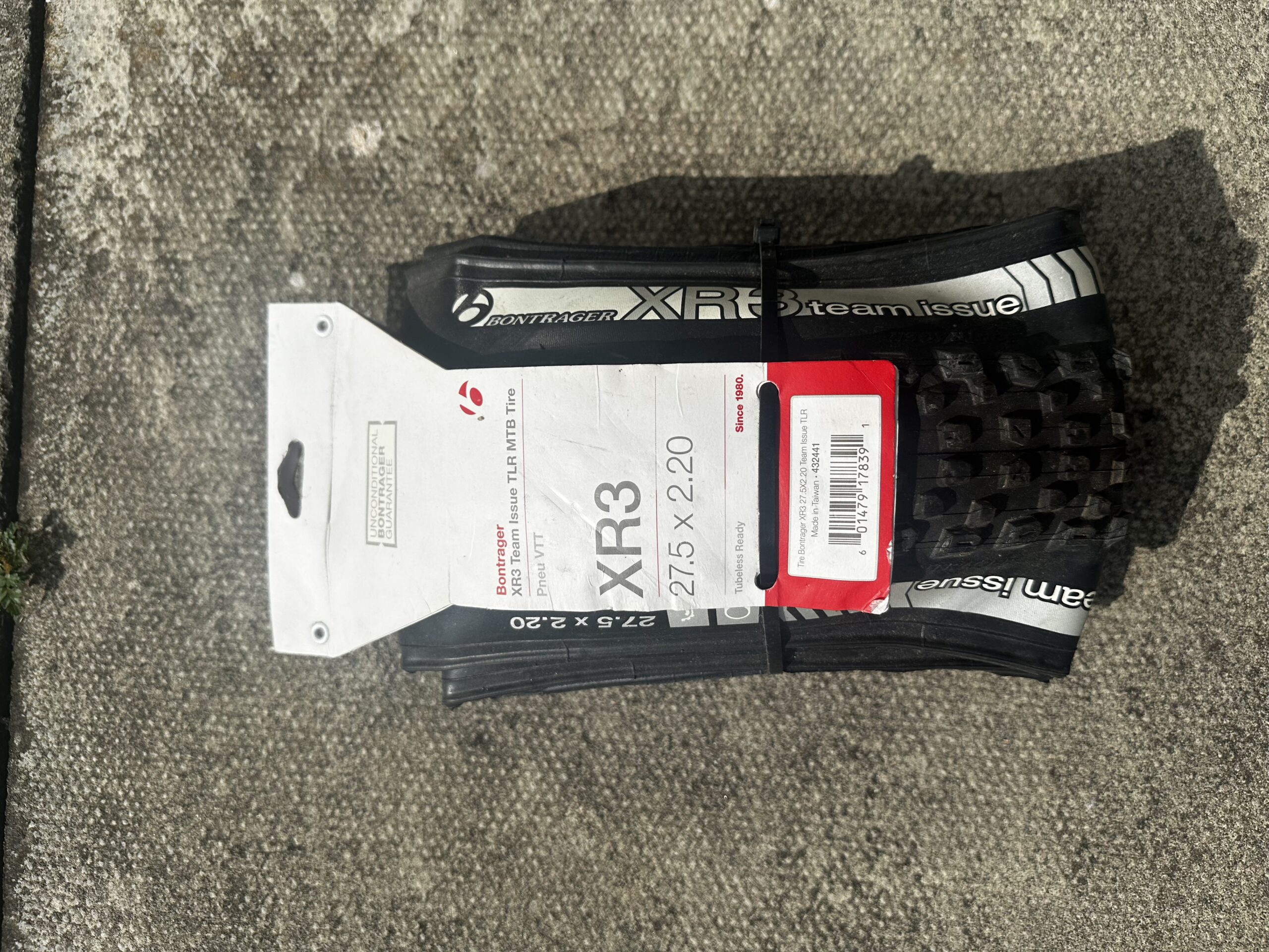 Bontrager xr3 team issue tlr hot sale