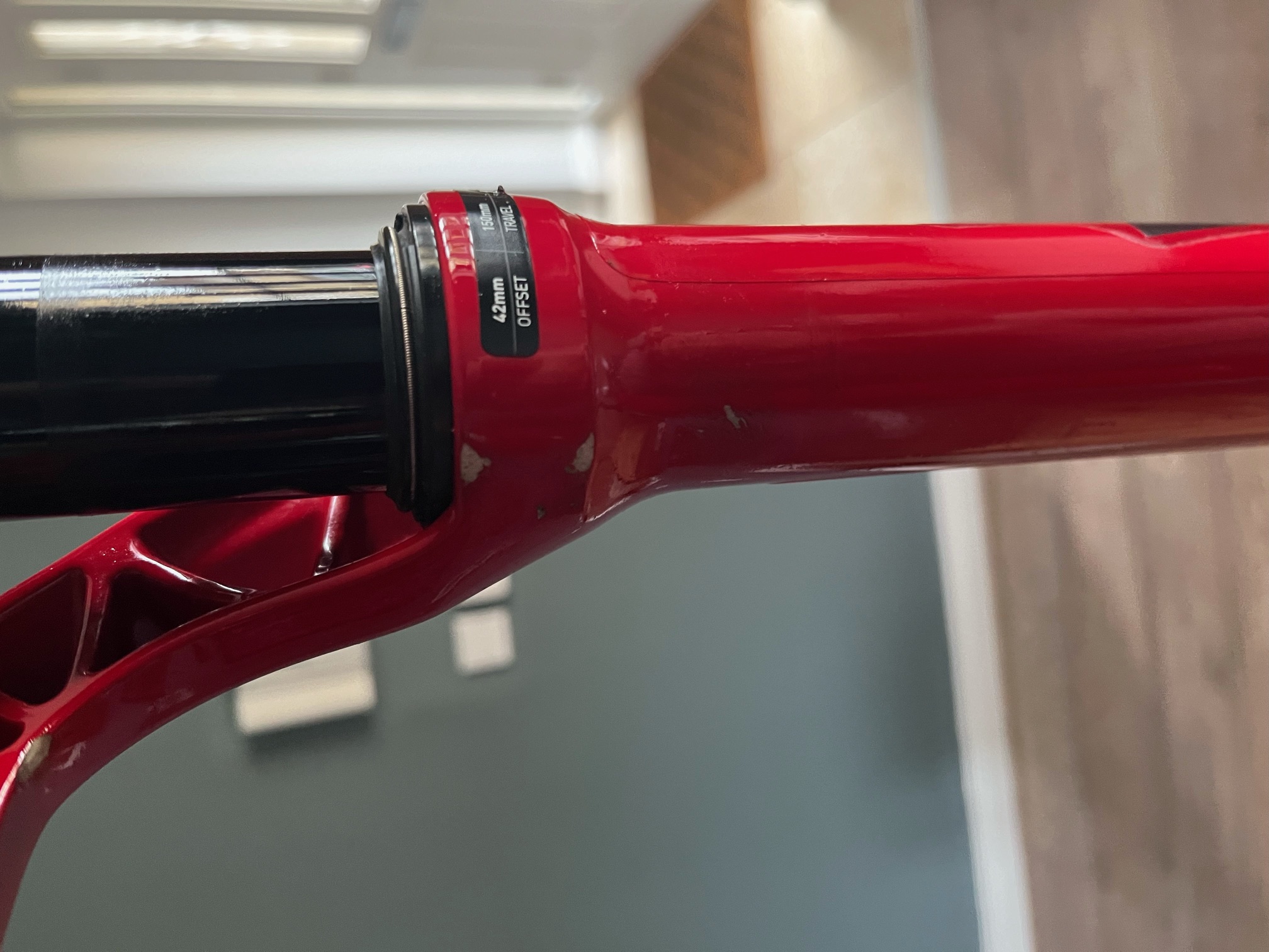 Red deals rockshox lyrik