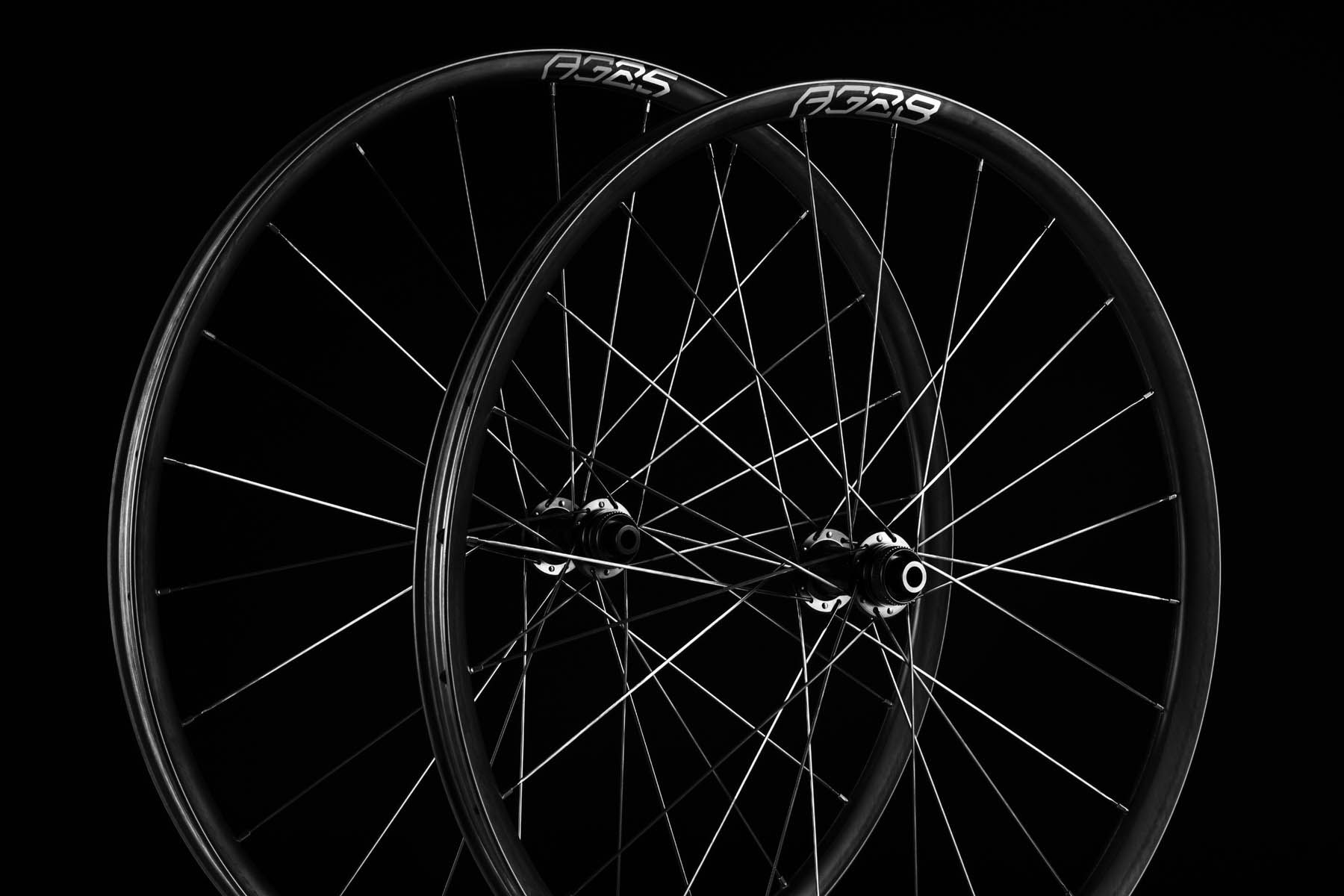 New ENVE Foundation AG25 and AG28 Gravel Wheels Launch Singletrack
