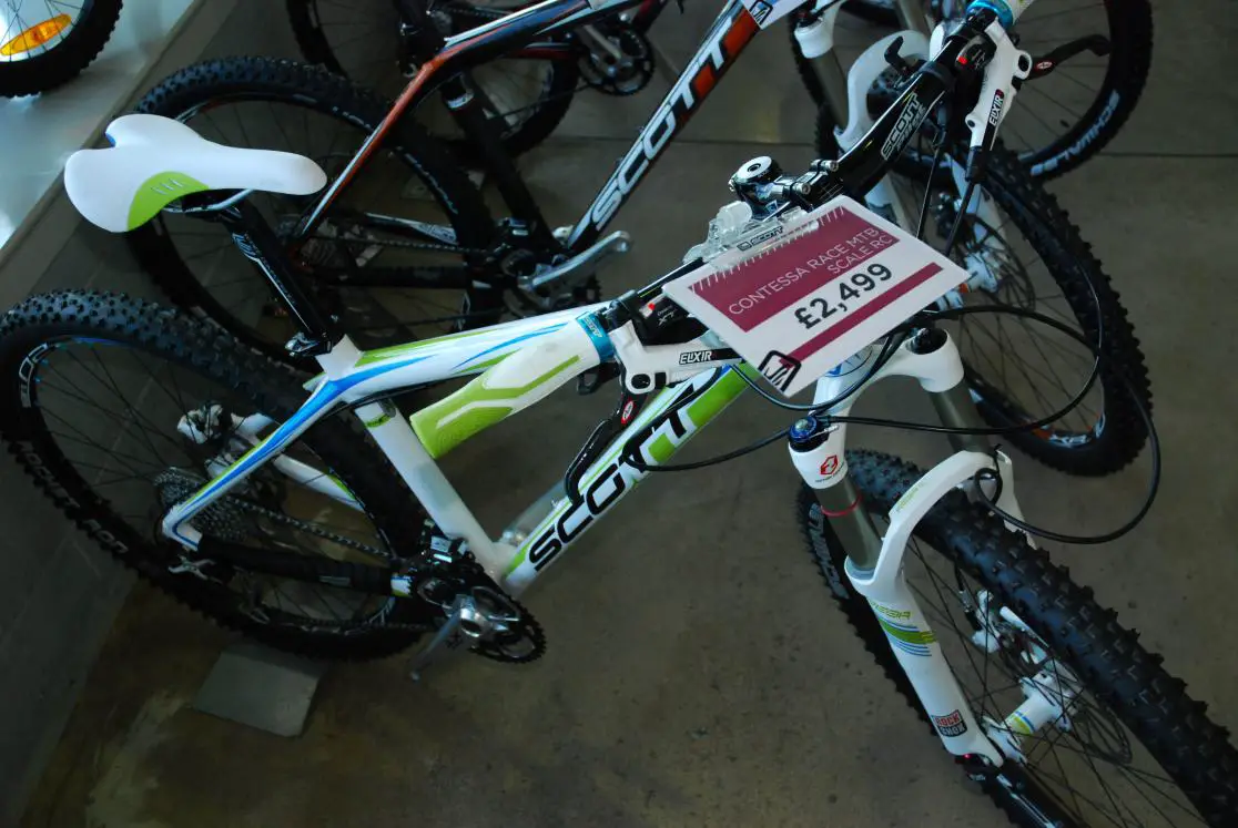 The Scott Contessa Scale RC. Fast female hardtail.