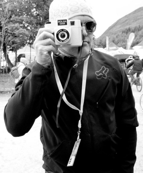 SELECTISM – A Cycling Photo Exhibition By Geoff Waugh.