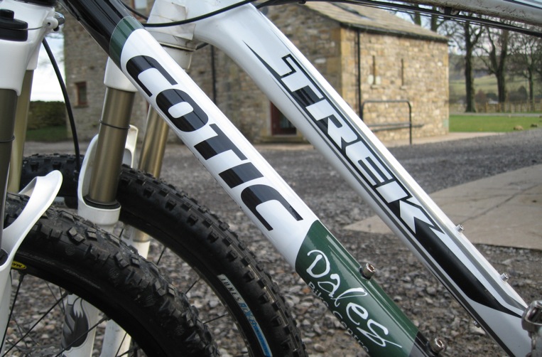 Trek & Cotic Demo in the Dales