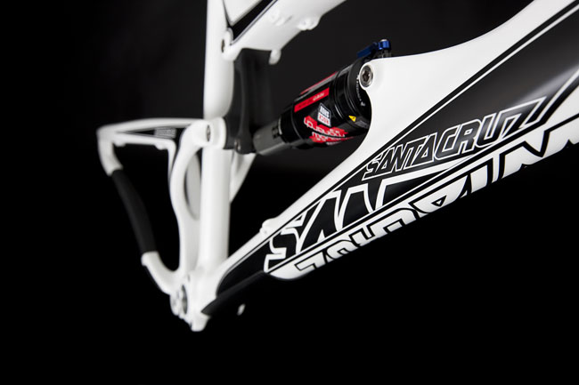 The New Santa Cruz Carbon Nomad