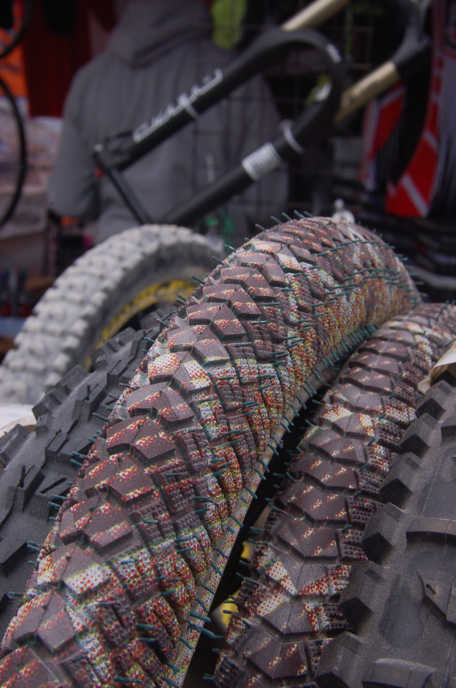 Snakeskin tyres