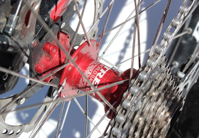 Interbike 2010: Tracy Moseley’s Worlds Bike