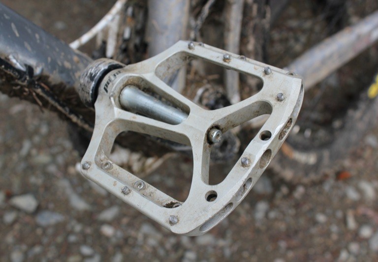 Online Grouptest: Flat Pedals